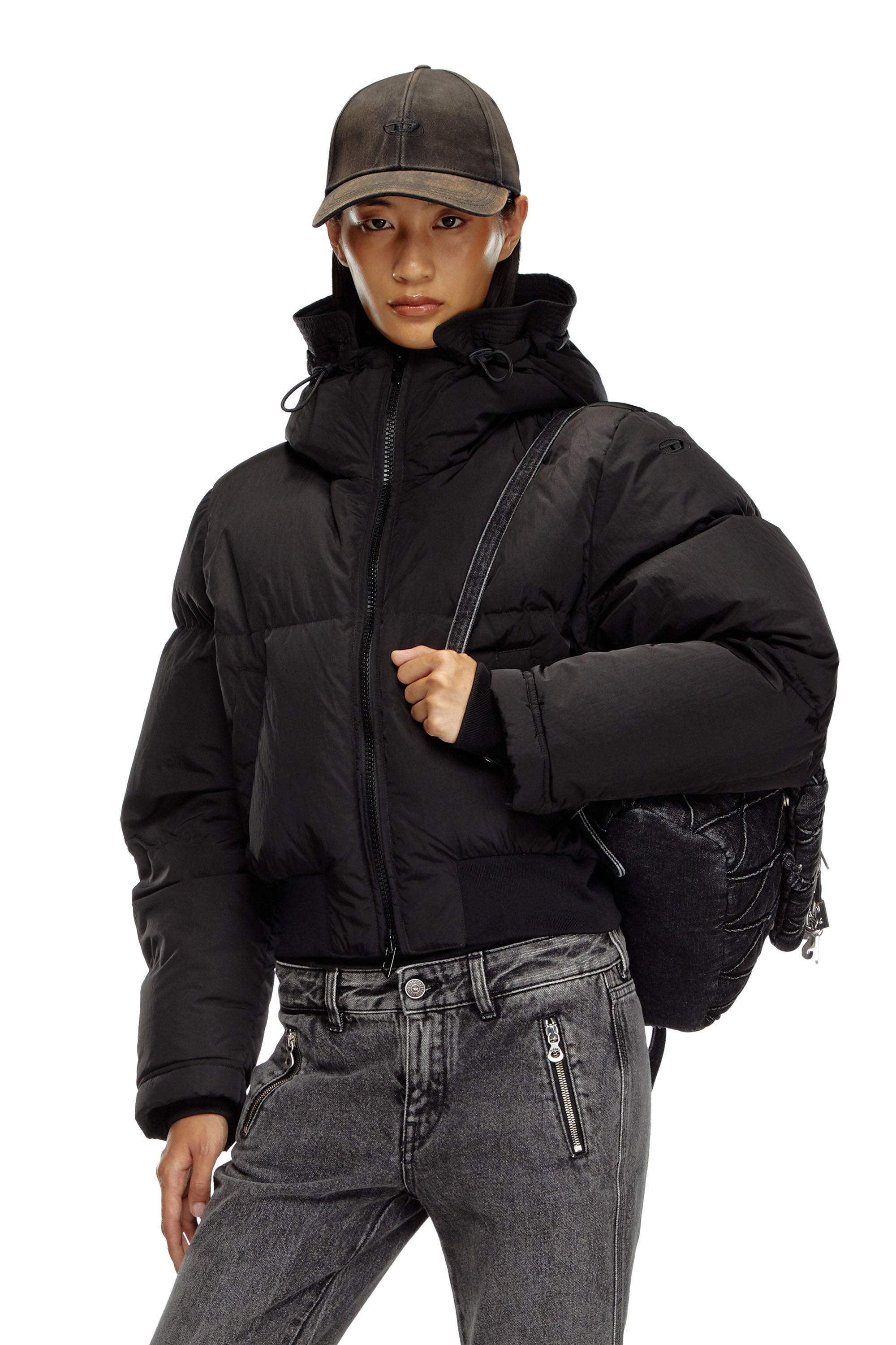【DIESEL】BIG Sale★W-PEYT ダウンジャケット W-PEYT-SHORT-NEW-P1 Hooded down jacket in crinkled nylon