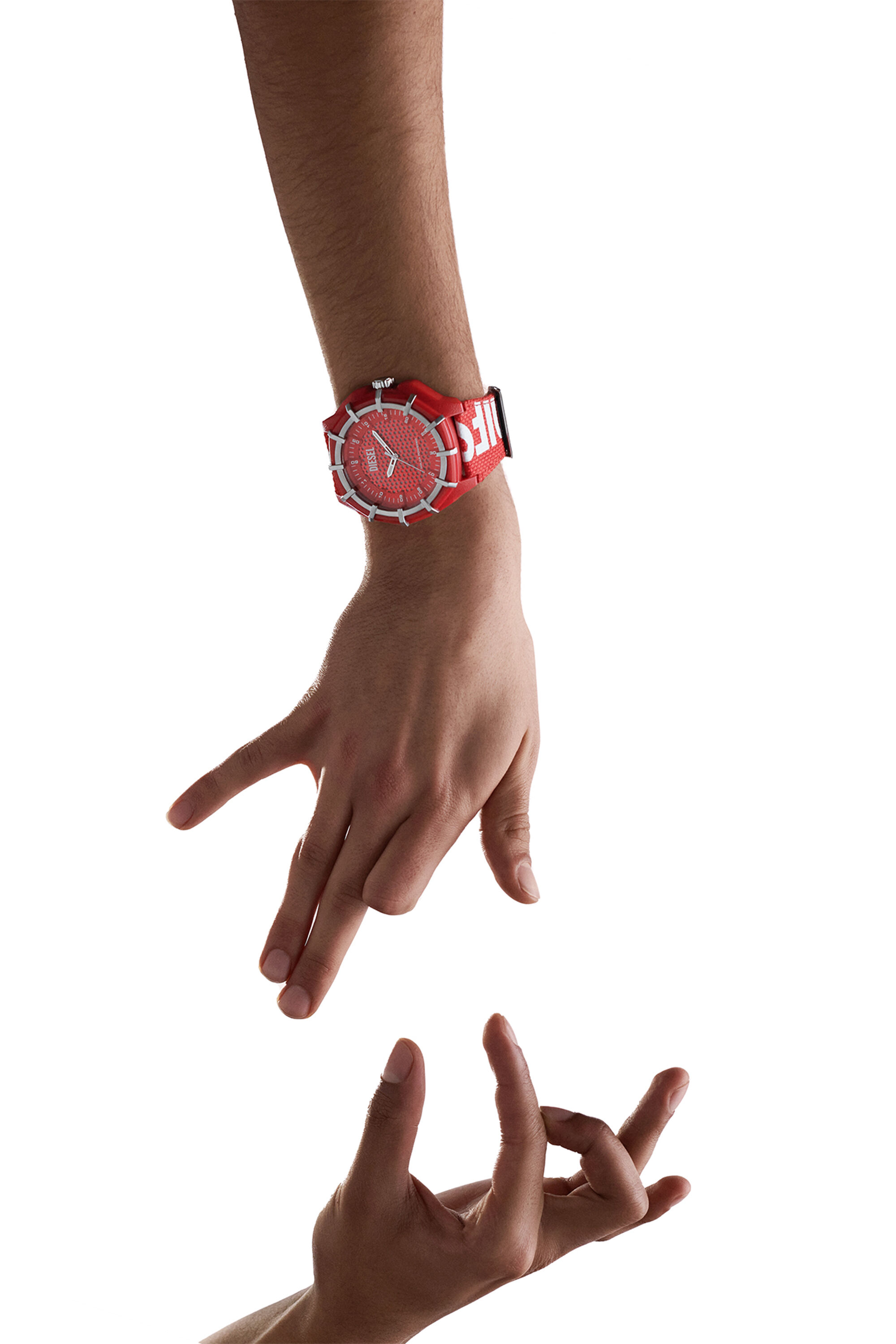 Red metal watch outlet
