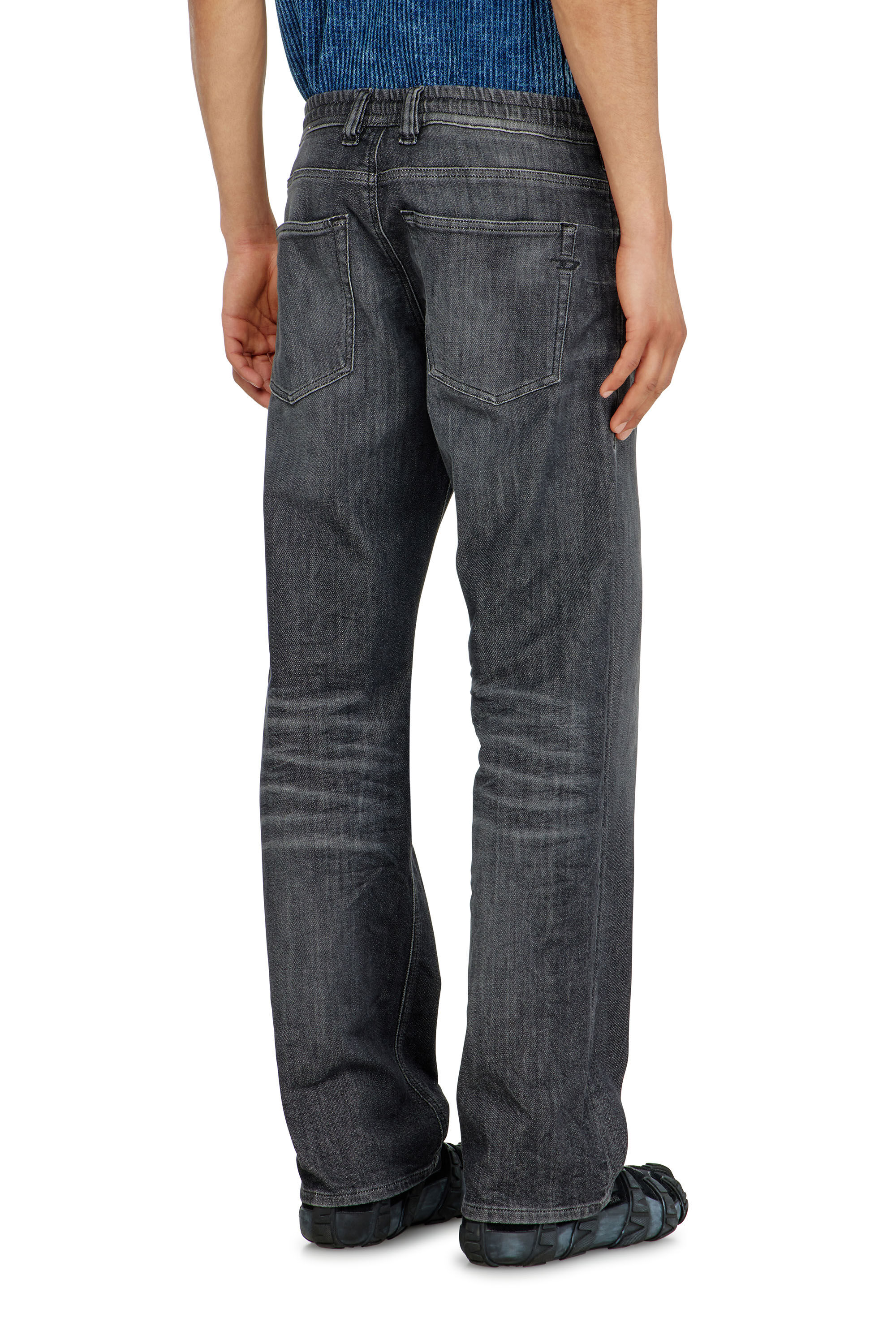 Diesel - Man's Relaxed 2080 D-Reel Joggjeans&reg; 09M66, Black/Dark grey - 3