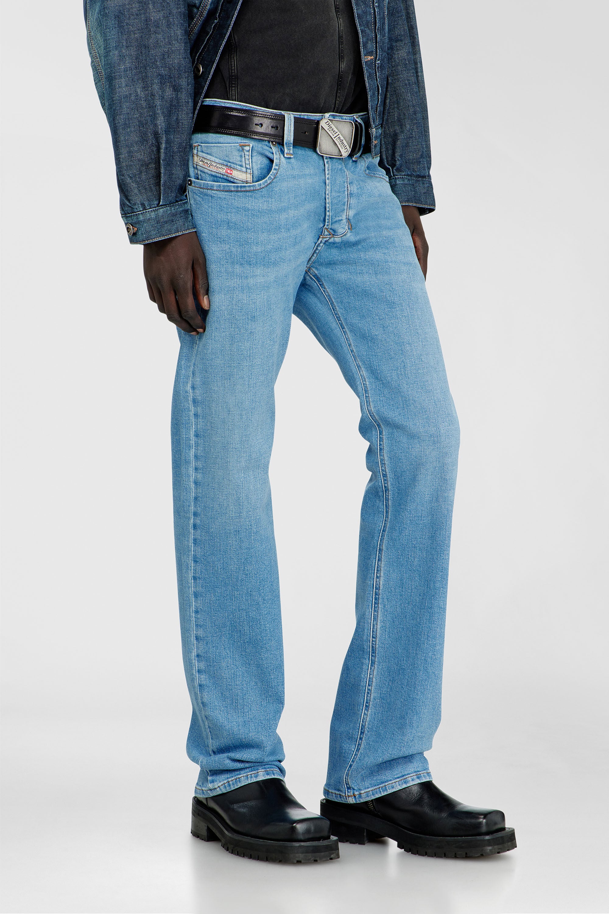 Diesel - Man's Regular Jeans 1985 Larkee 0HDBJ, Light Blue - 7