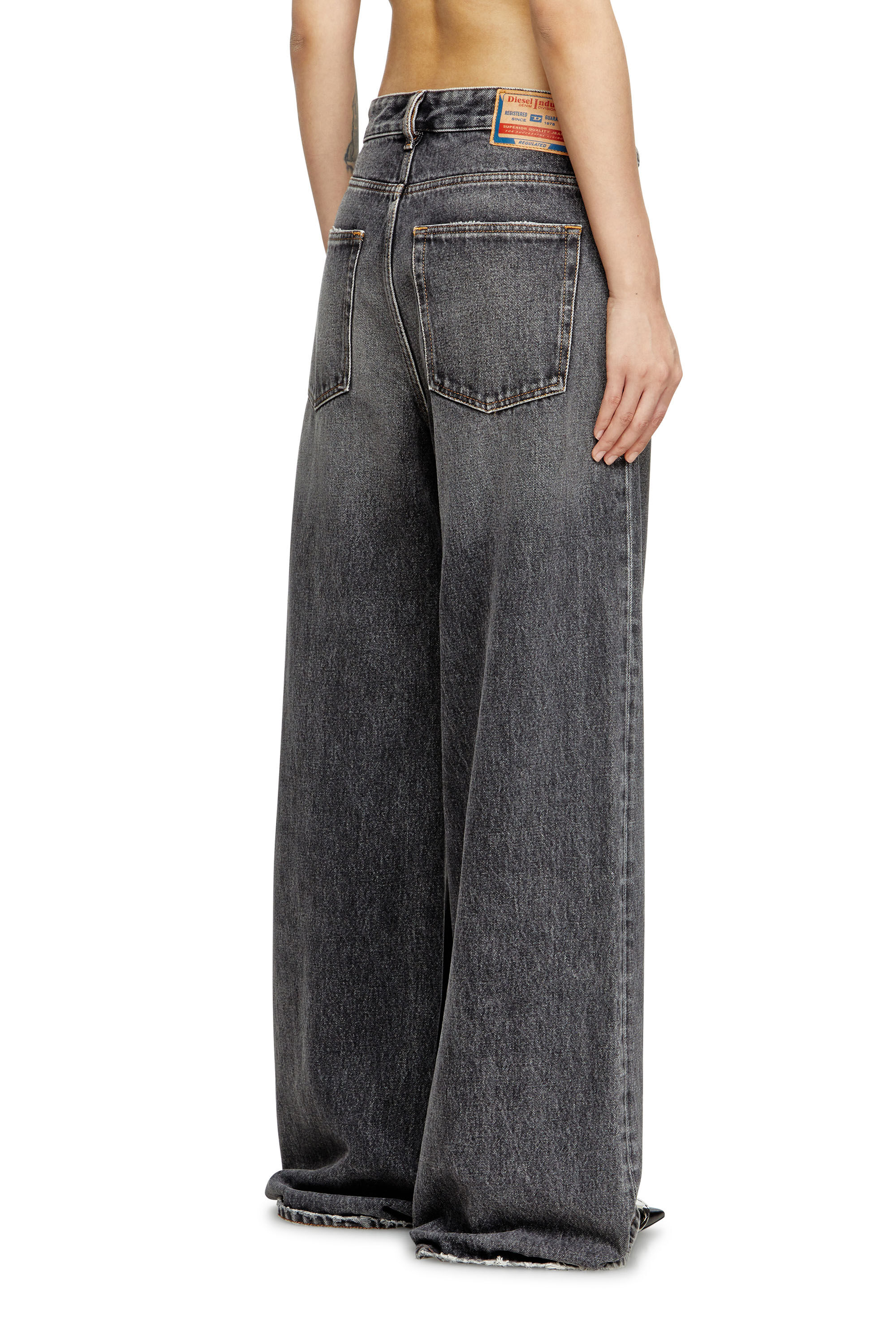 DIESEL D-SIRE 7F6 23インチ 1996 D-Sire Woman: Relaxed Black/Dark grey Baggy Jeans | Diesel