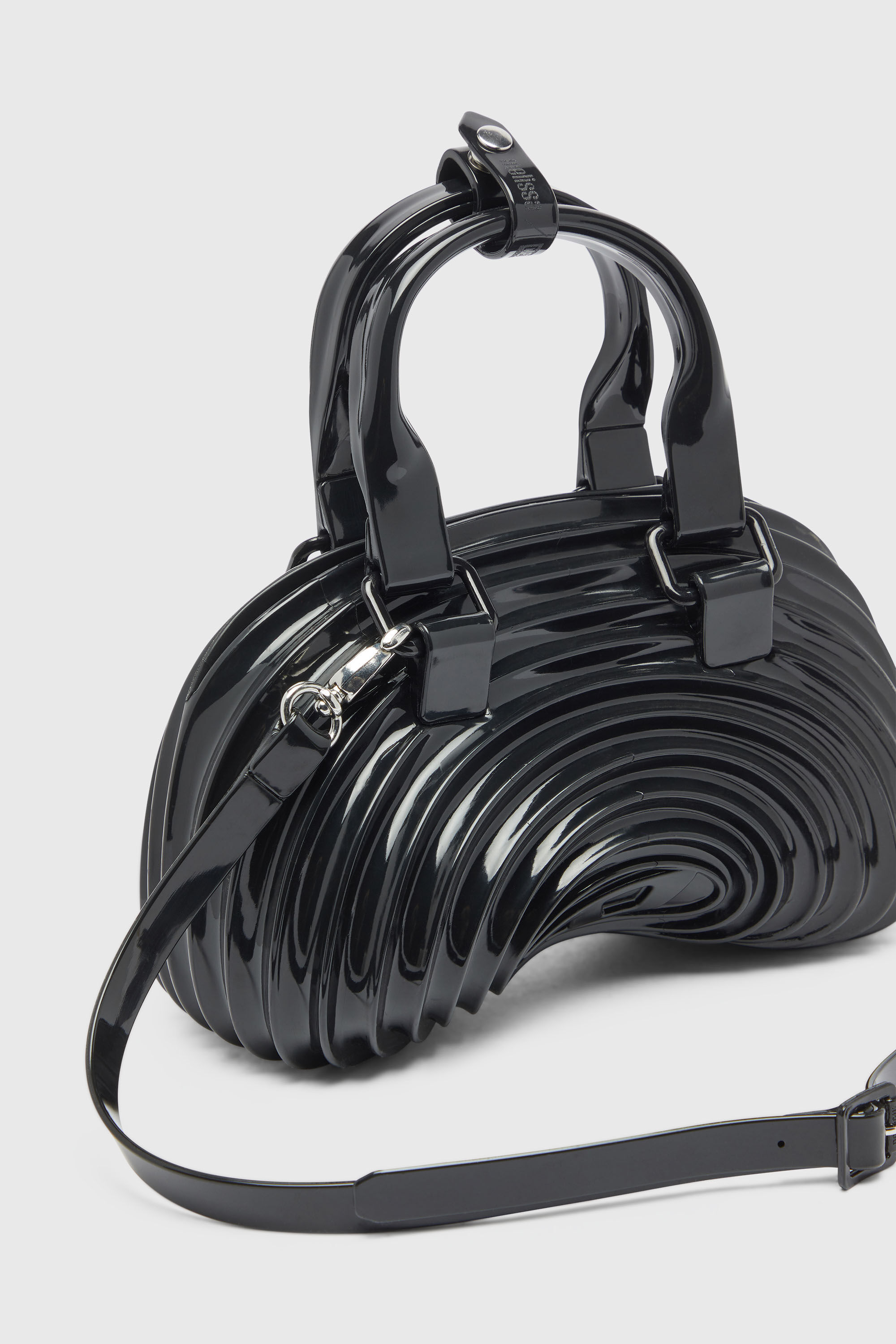 Diesel - MELISSA QUANTUM DOME, Woman's Quantum Dome - Handbag in Melflex&reg; in Black - 6