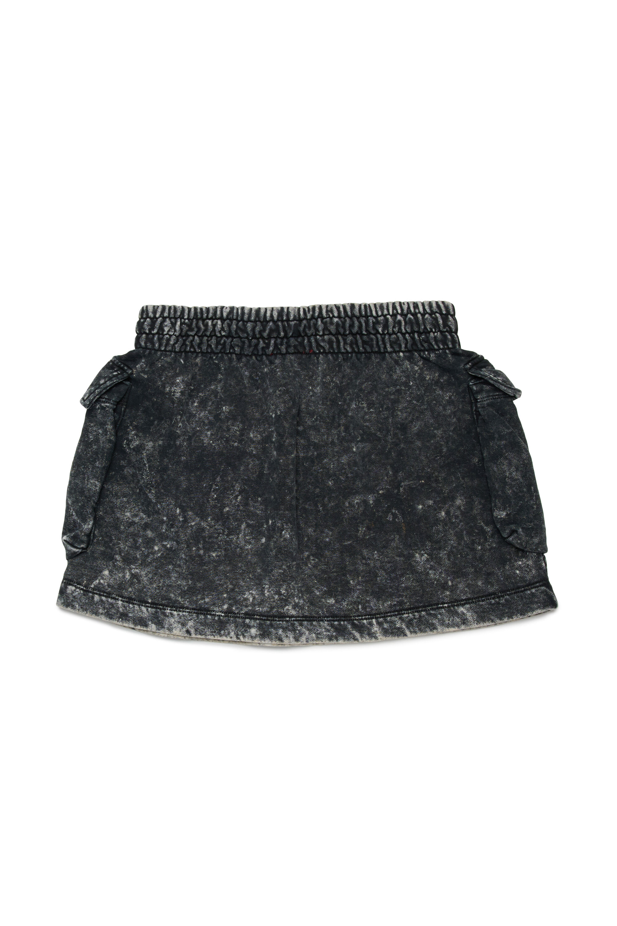 GIONA, Black