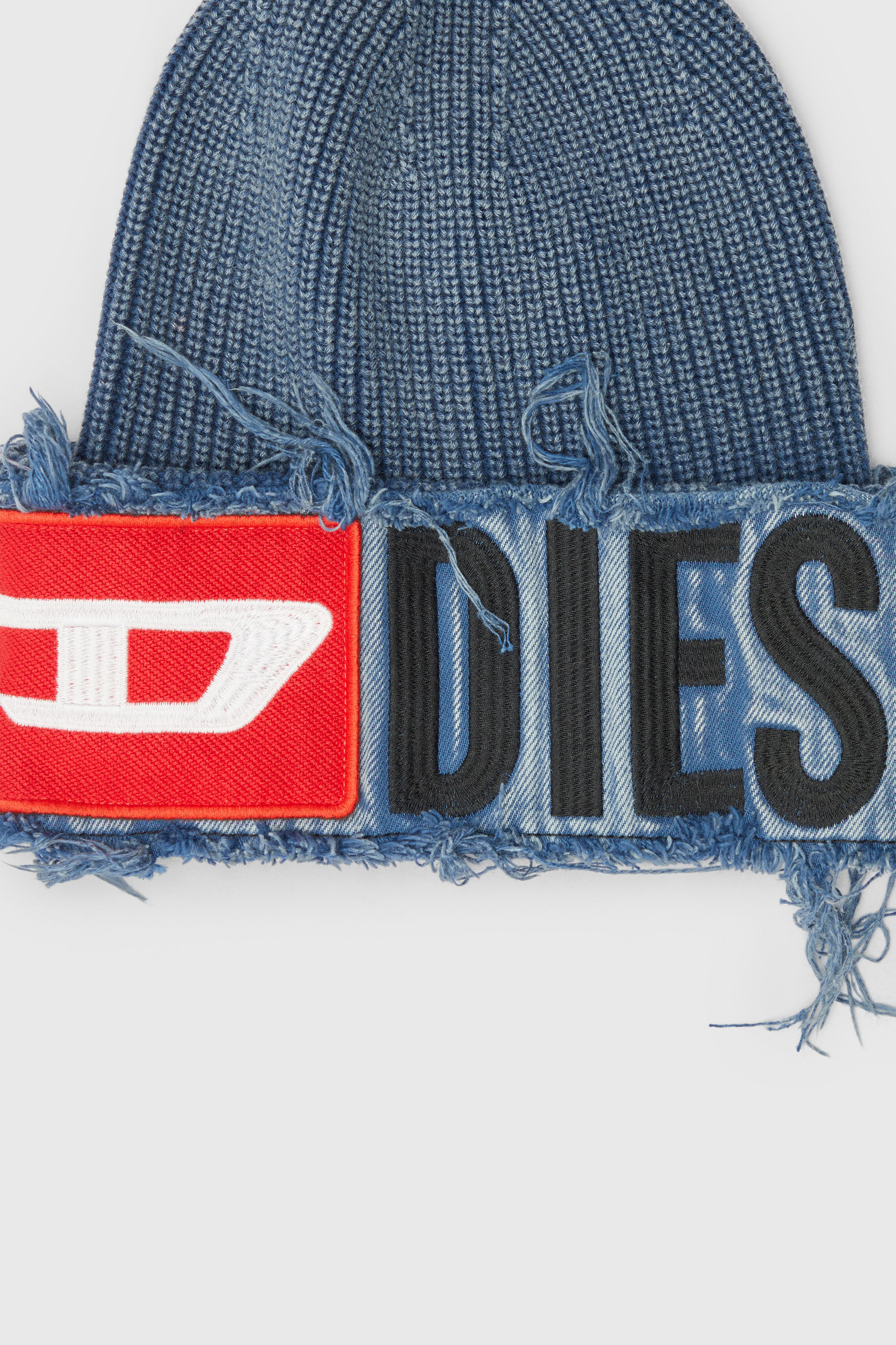 Diesel - K-FROK, Unisex's Denim effect beanie with bold patch detail in Blue - 3