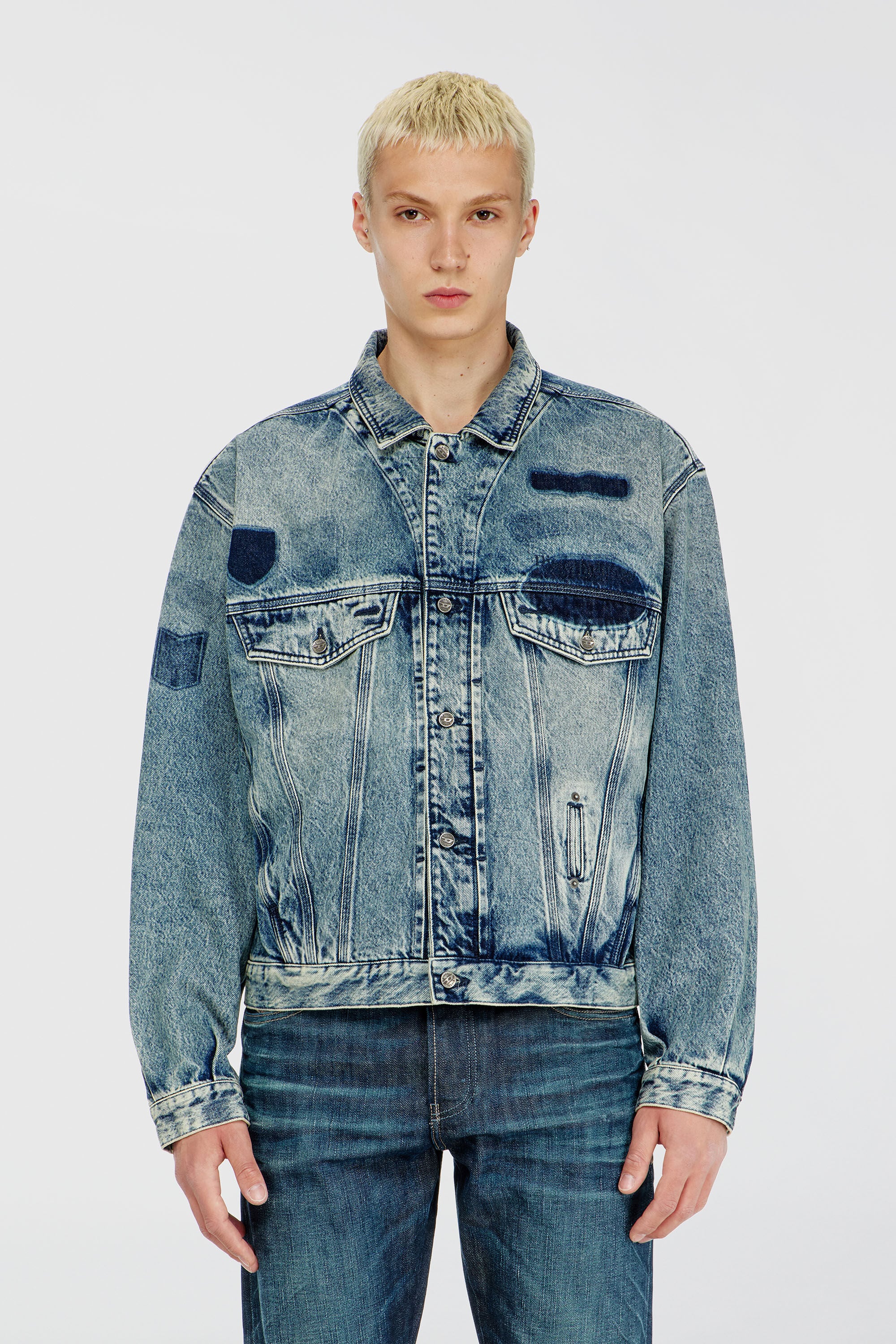 Diesel - D-DENVER-S2, Unisex's Trucker jacket with patch effects in Medium blue - 3