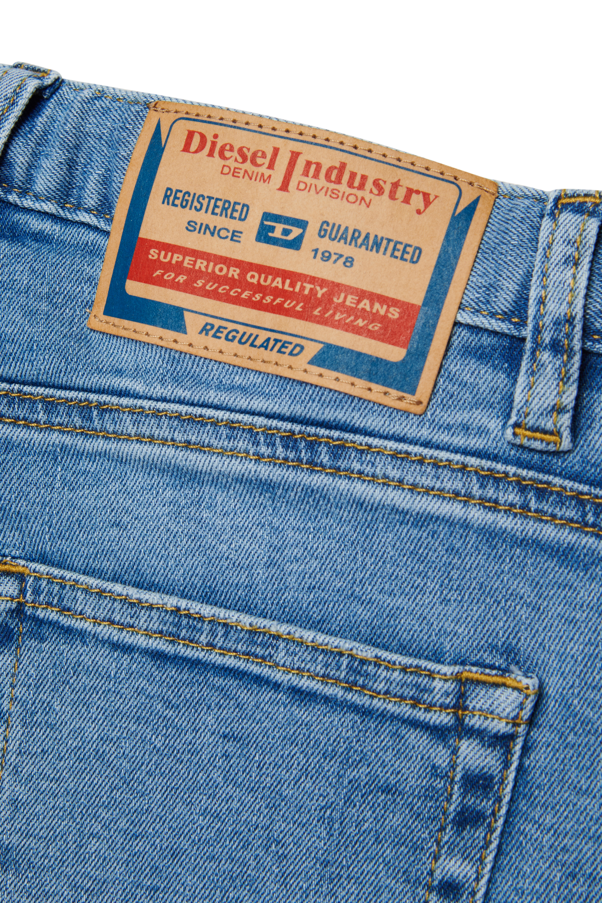 D-ARGJX-SHORT-J, Light Blue