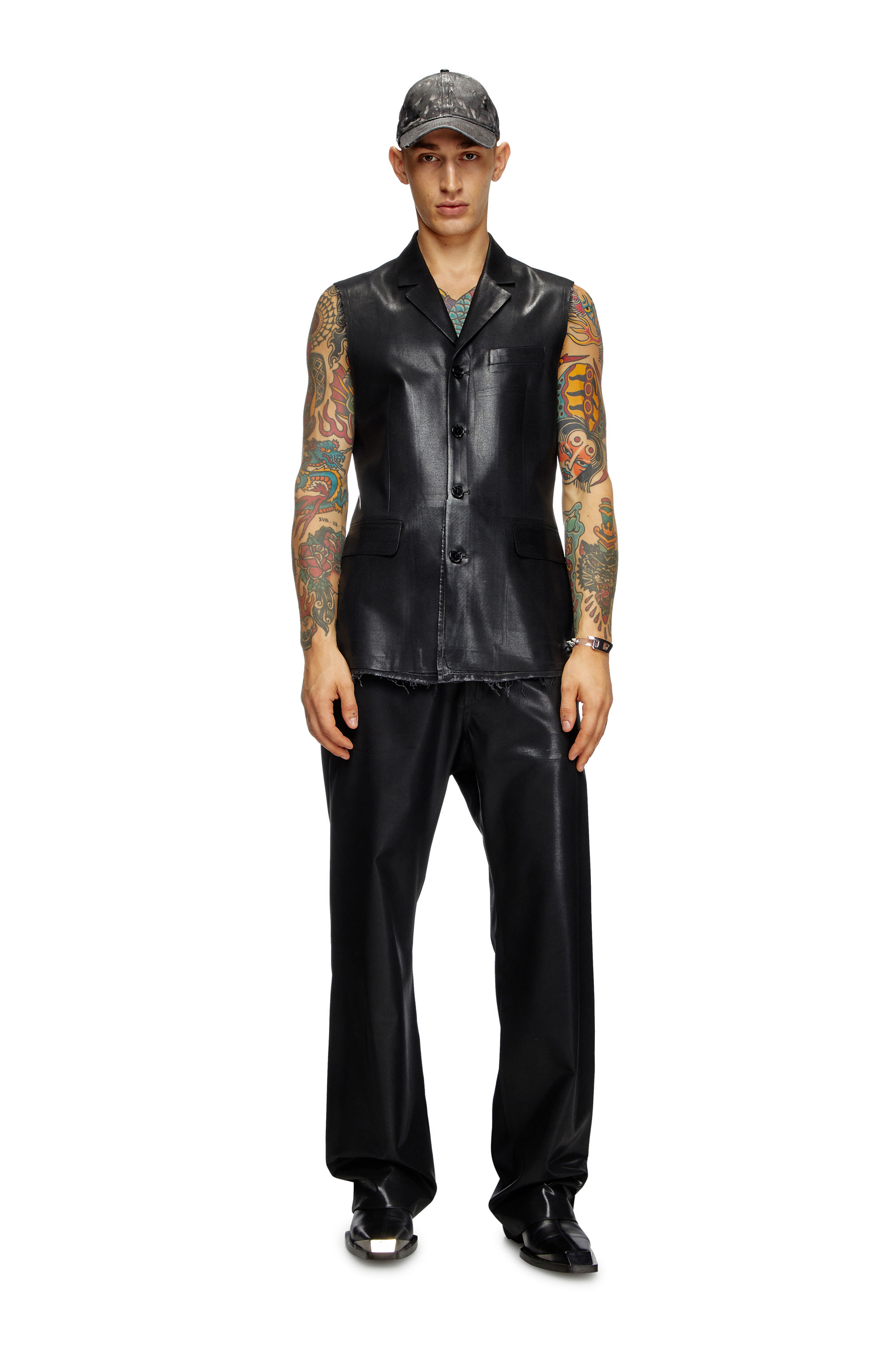 Diesel - J-PHOX-HEAV, Man's Tailored vest with coated front in Black - 2