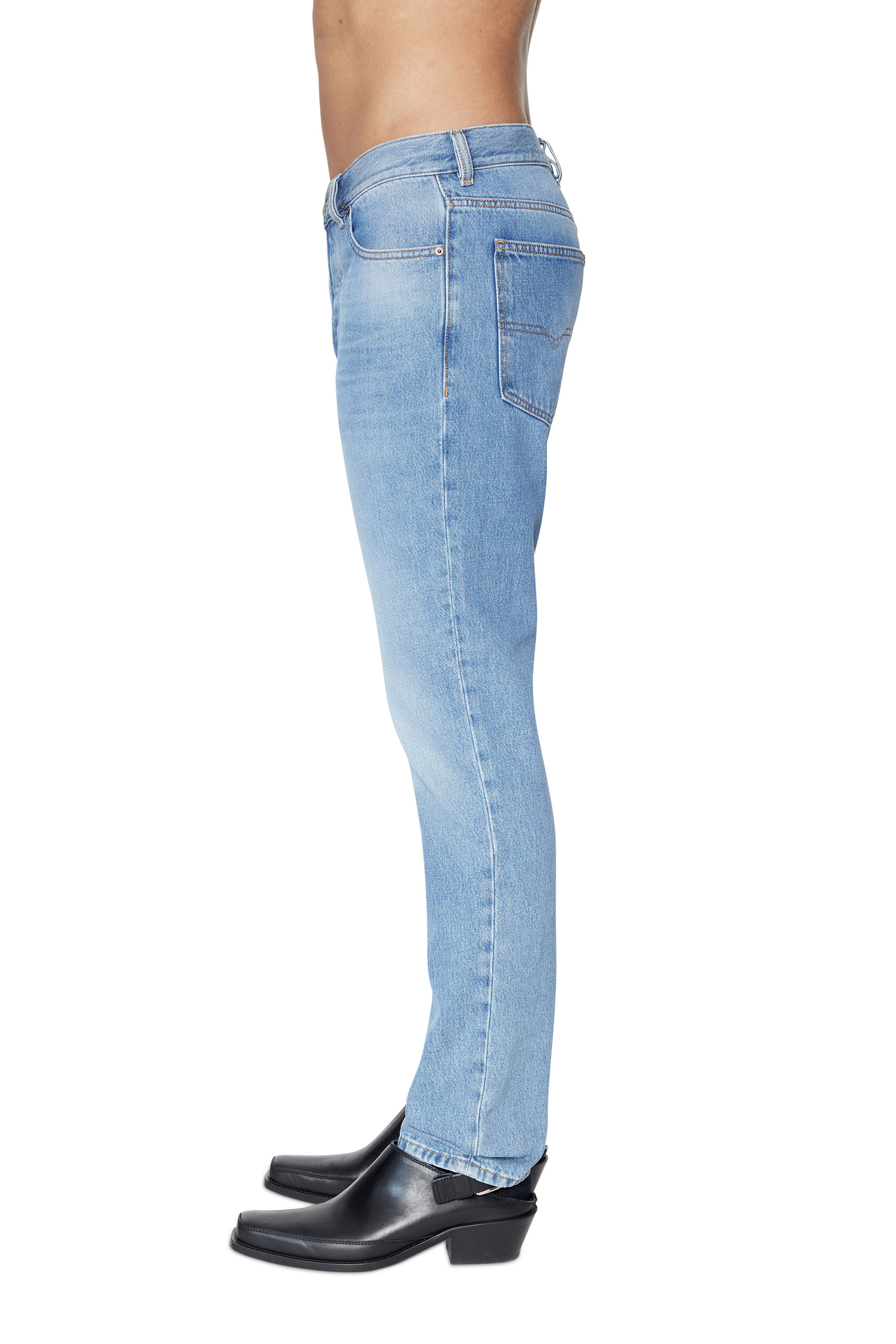 Diesel - Straight Jeans 1995 D-Sark 09C15, Light Blue - Image 4