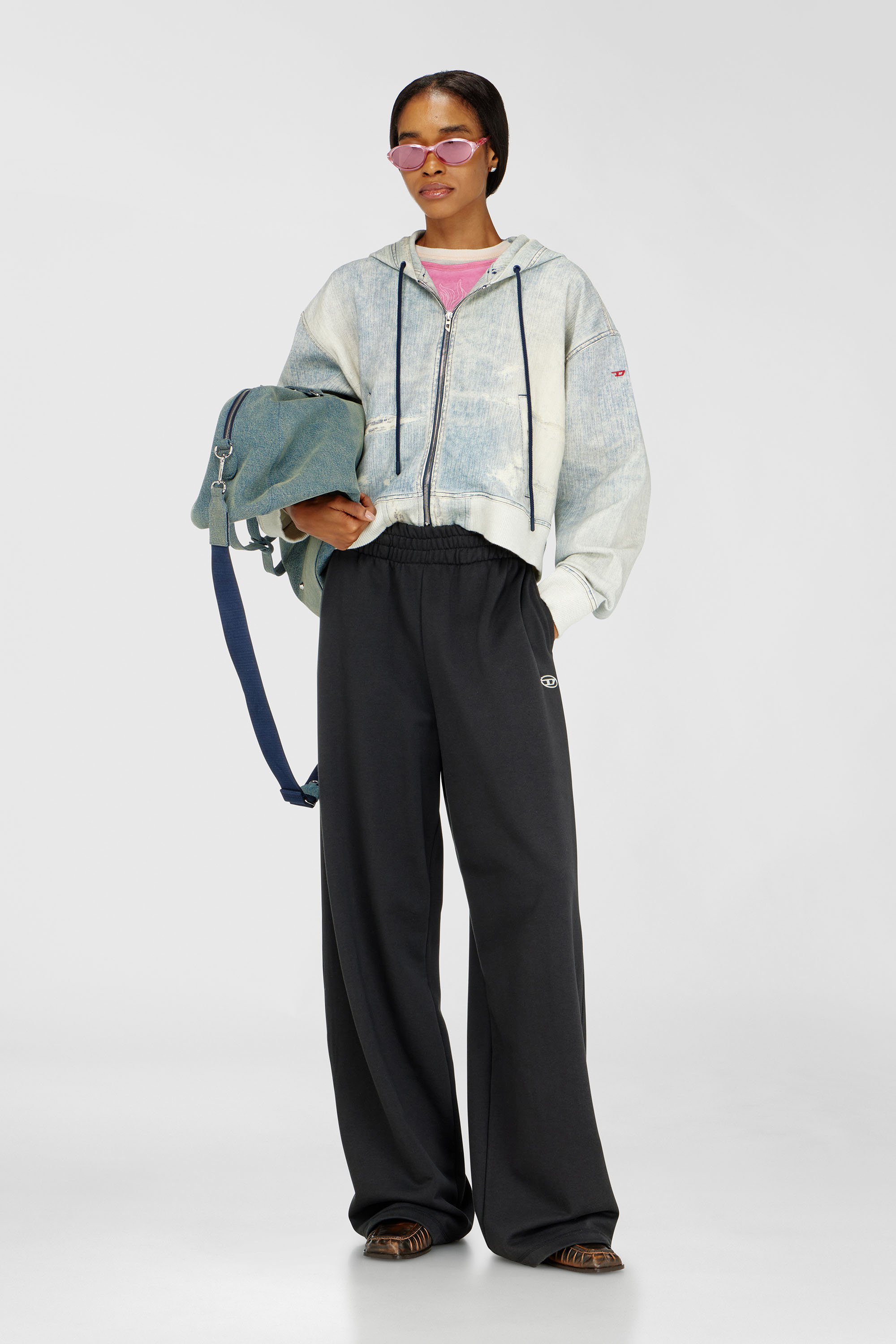 Loose track pants with elastic waistband