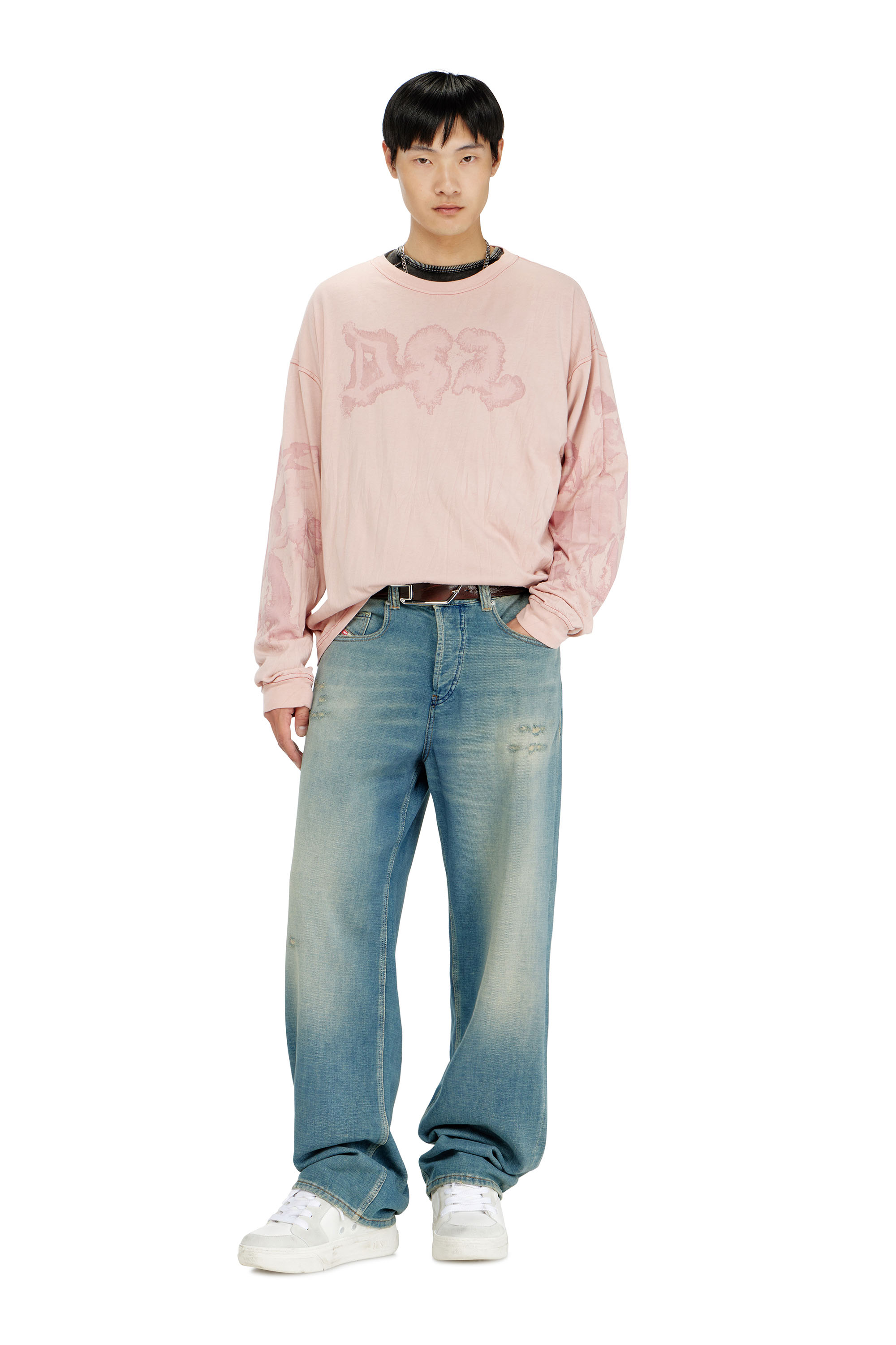 Diesel - T-BOXT-LS-AA4, Man's Relaxed long sleeve tee with blotched print in Pink - 2