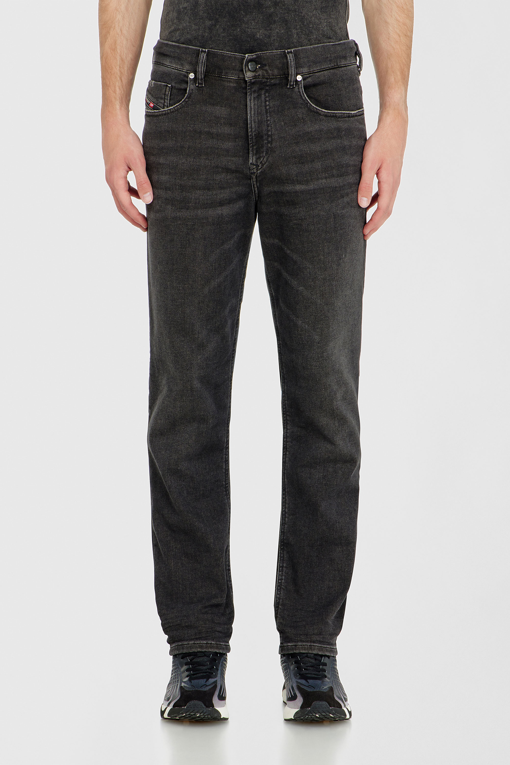 Diesel - Man's Regular 2090 D-Veekley Joggjeans&reg; 09P92, Black/Dark grey - 2