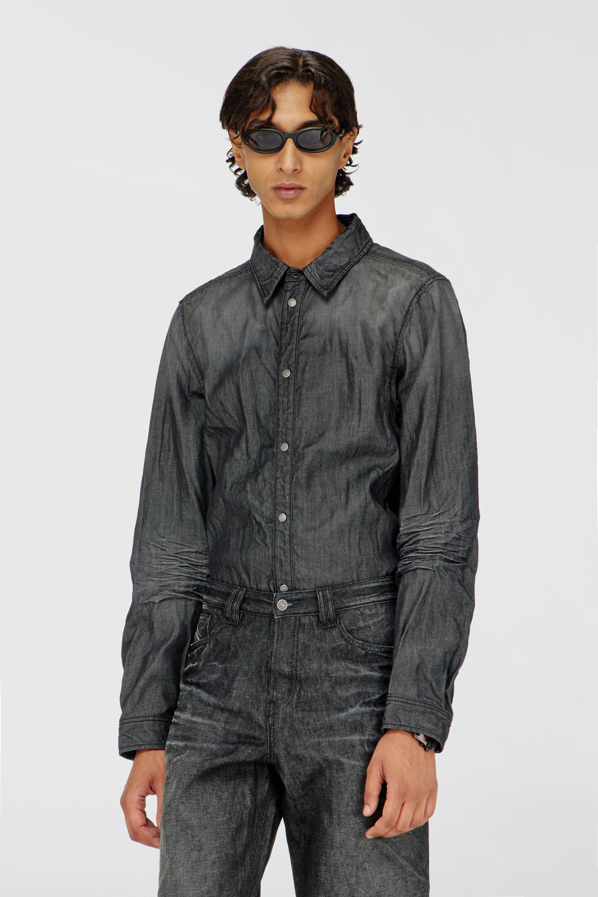 Diesel - D-SYNAR-FSJ2, Man's Shirt in creased denim in Dark grey - 2
