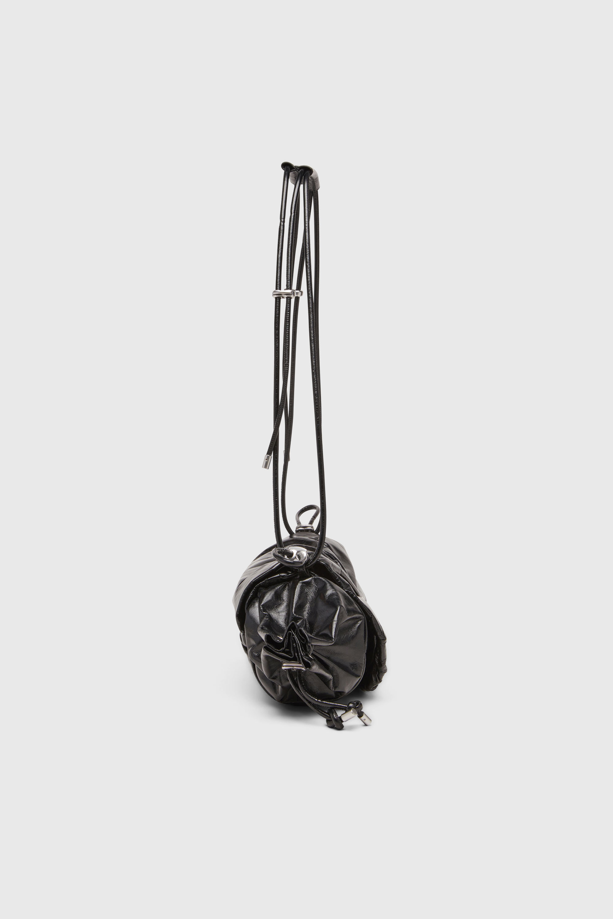 Diesel - SCRUNCH-D SHOULDER M, Woman's Scrunch-D-Shoulder bag in scrunched shiny leather in Black - 5
