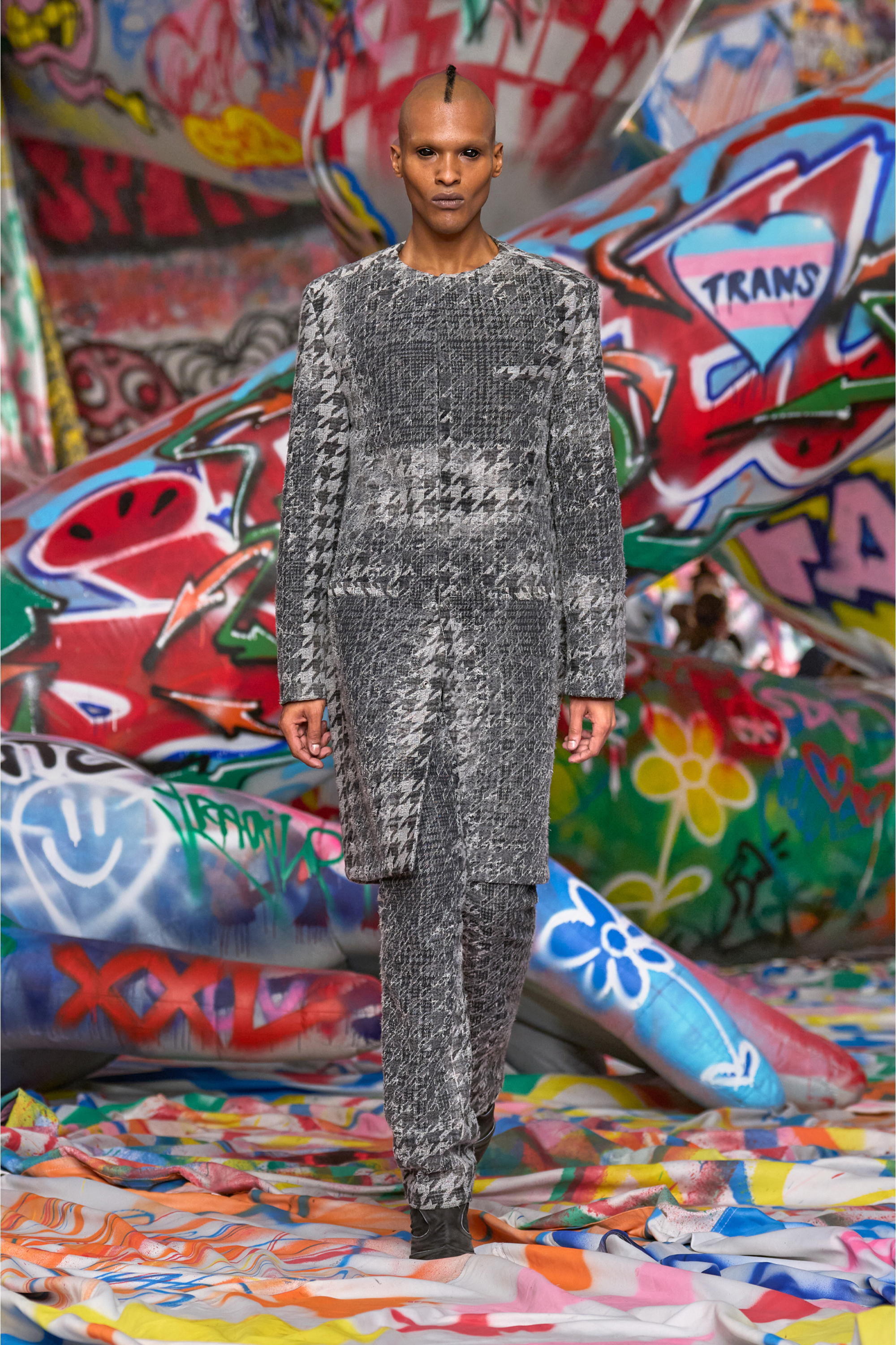 Diesel - D-TEX BT, Man's D-Tex-Oiled leather ankle boots with split sole in Black - 7