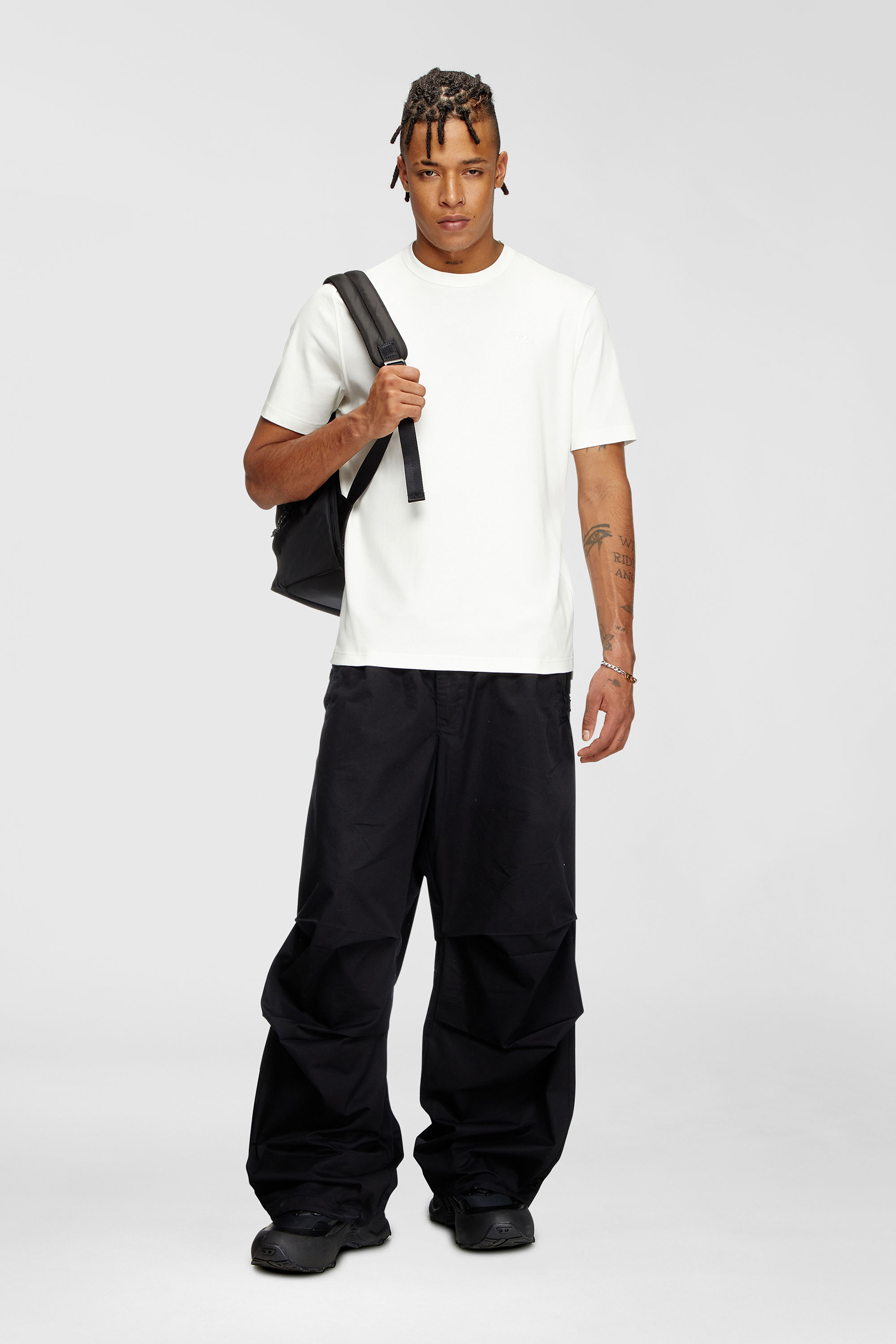 Diesel - HOLI-D BACKPACK M, Man's Holi-D-Backpack in neoprene and PU in Black - 2