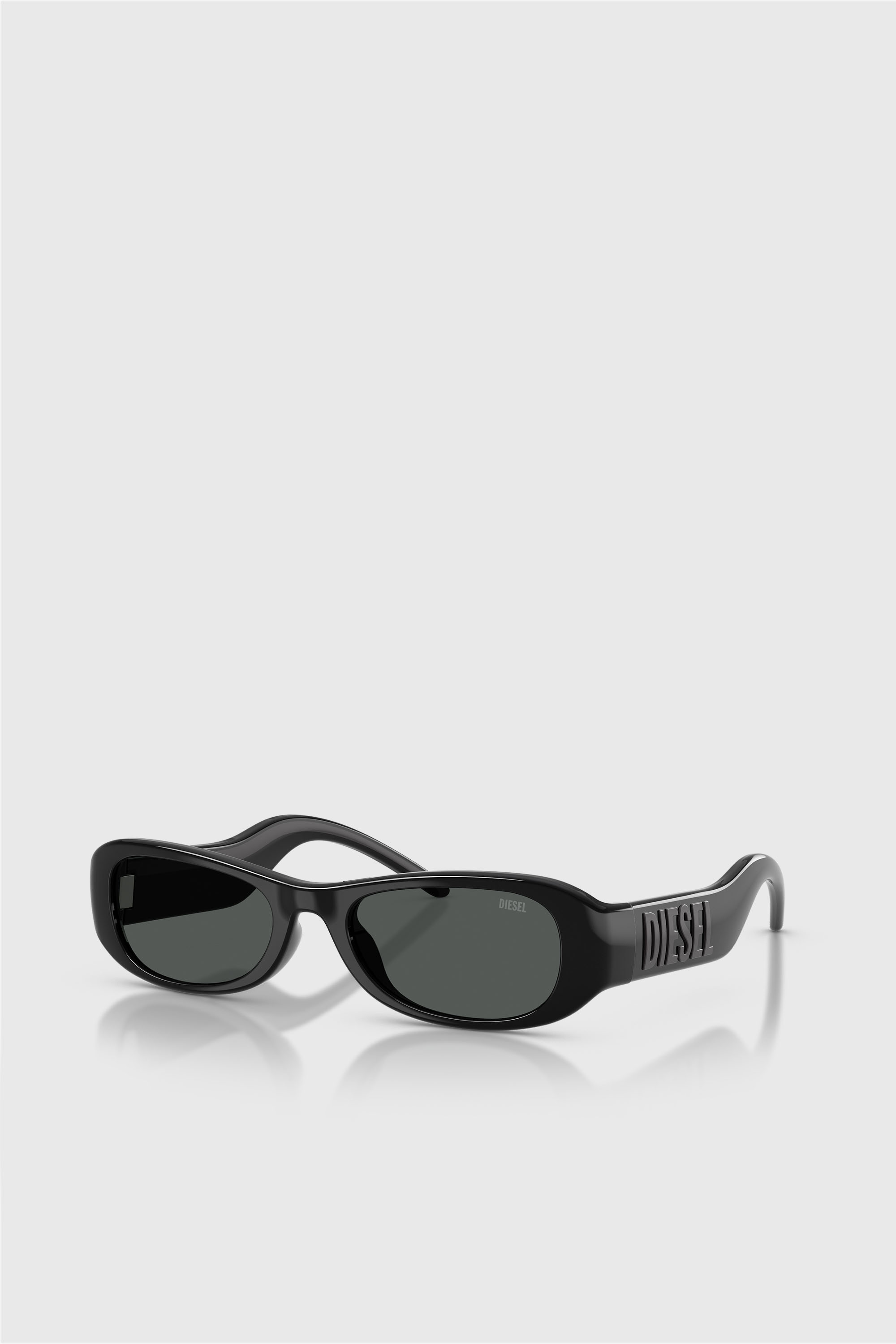 Diesel - 0DL3020U, Unisex's Pillow Sunglasses in Black - 2