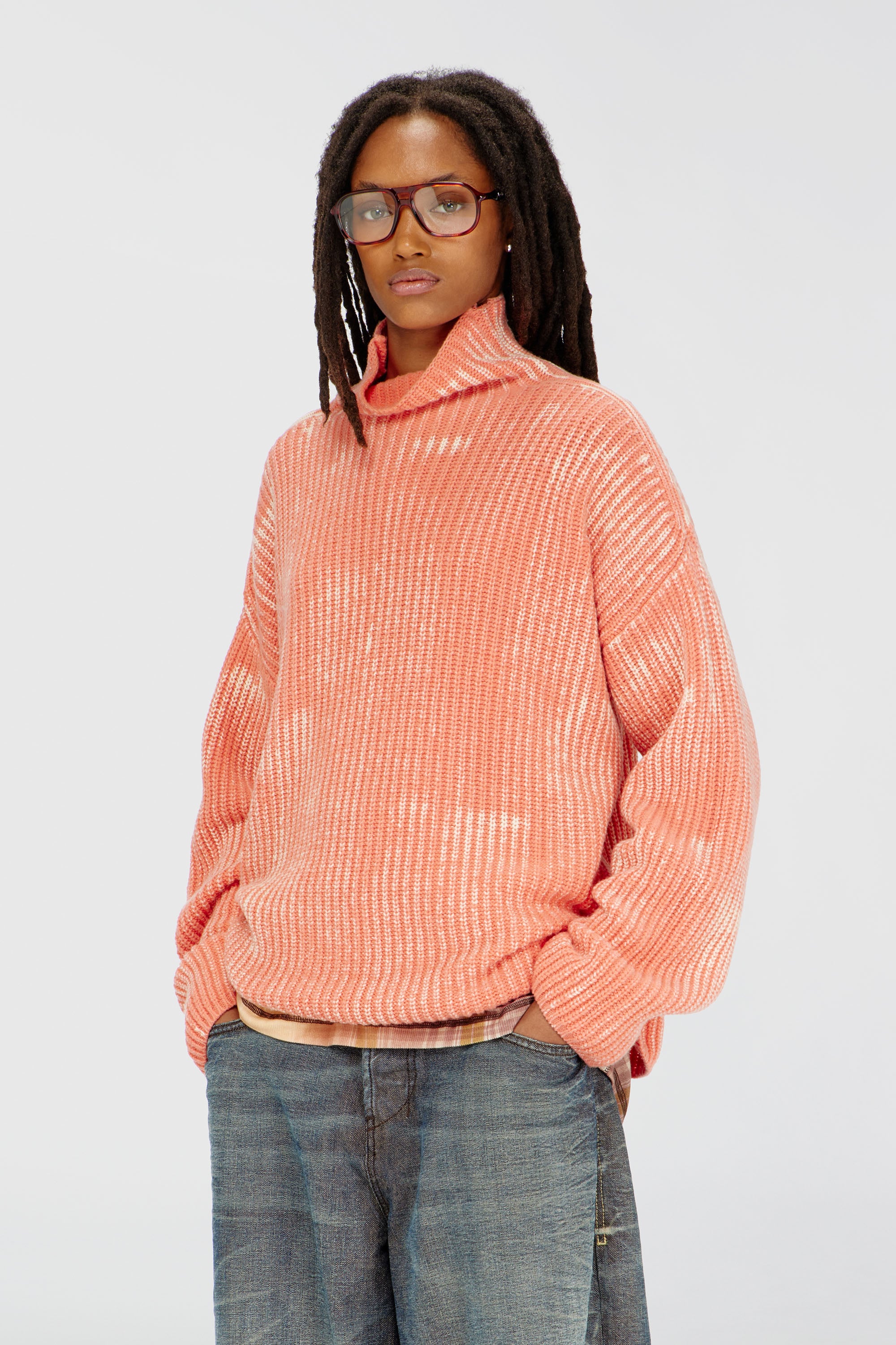 Diesel - M-AMET, Woman's Funnel-neck jumper in ribbed wool blend in Coral Rose - 2