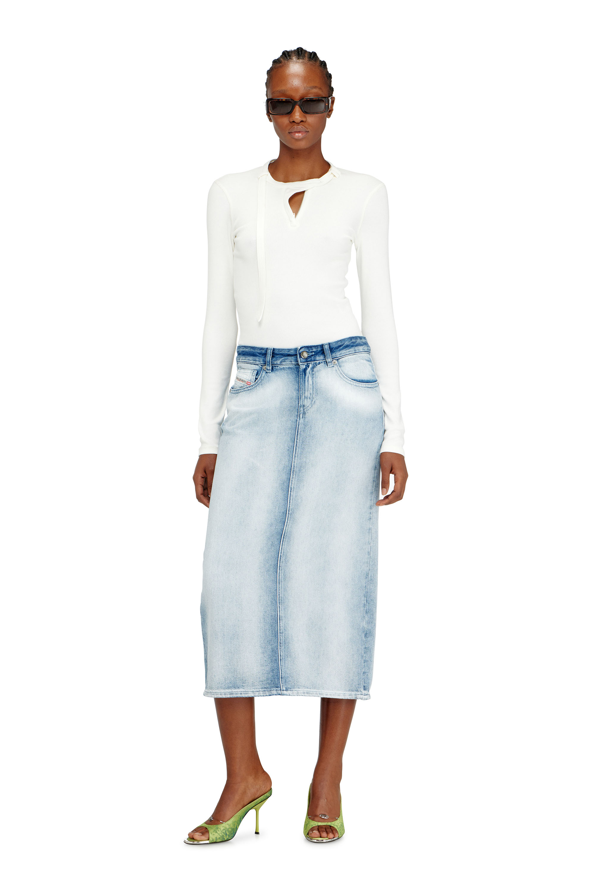 Diesel - DE-SKYE-FSI, Woman's Skirt in medium-light skeleton denim in Light Blue - 2