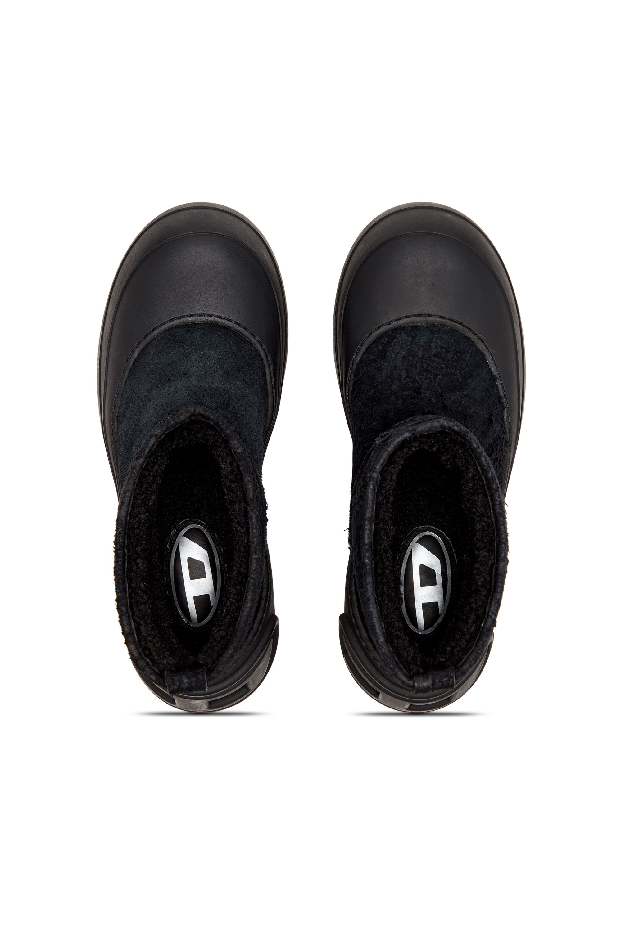 Diesel - D-DONALD MONTONE, Man's D-Donald-Chunky ankle boot with lug sole in Black - 4