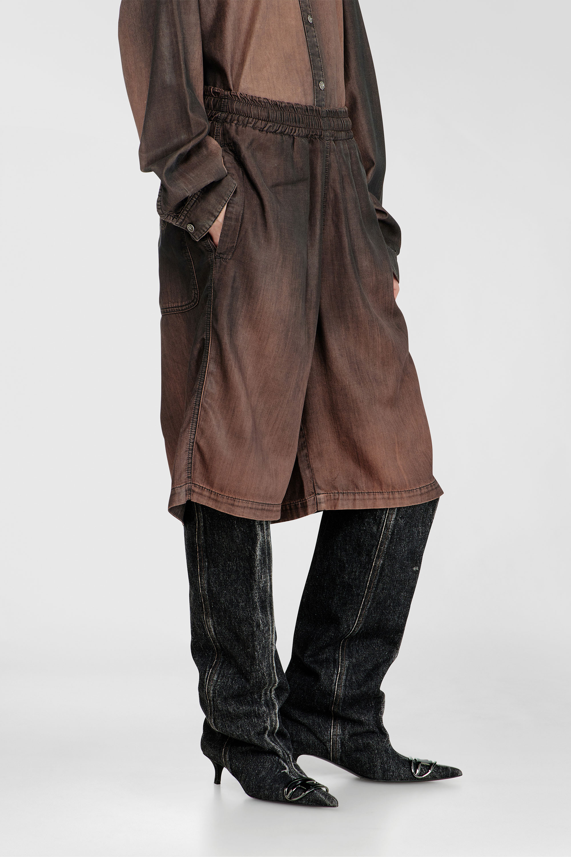 Diesel - D-RODER-SHORT-S, Unisex's Relaxed bermuda shorts in fluid coated denim in Brown - 2