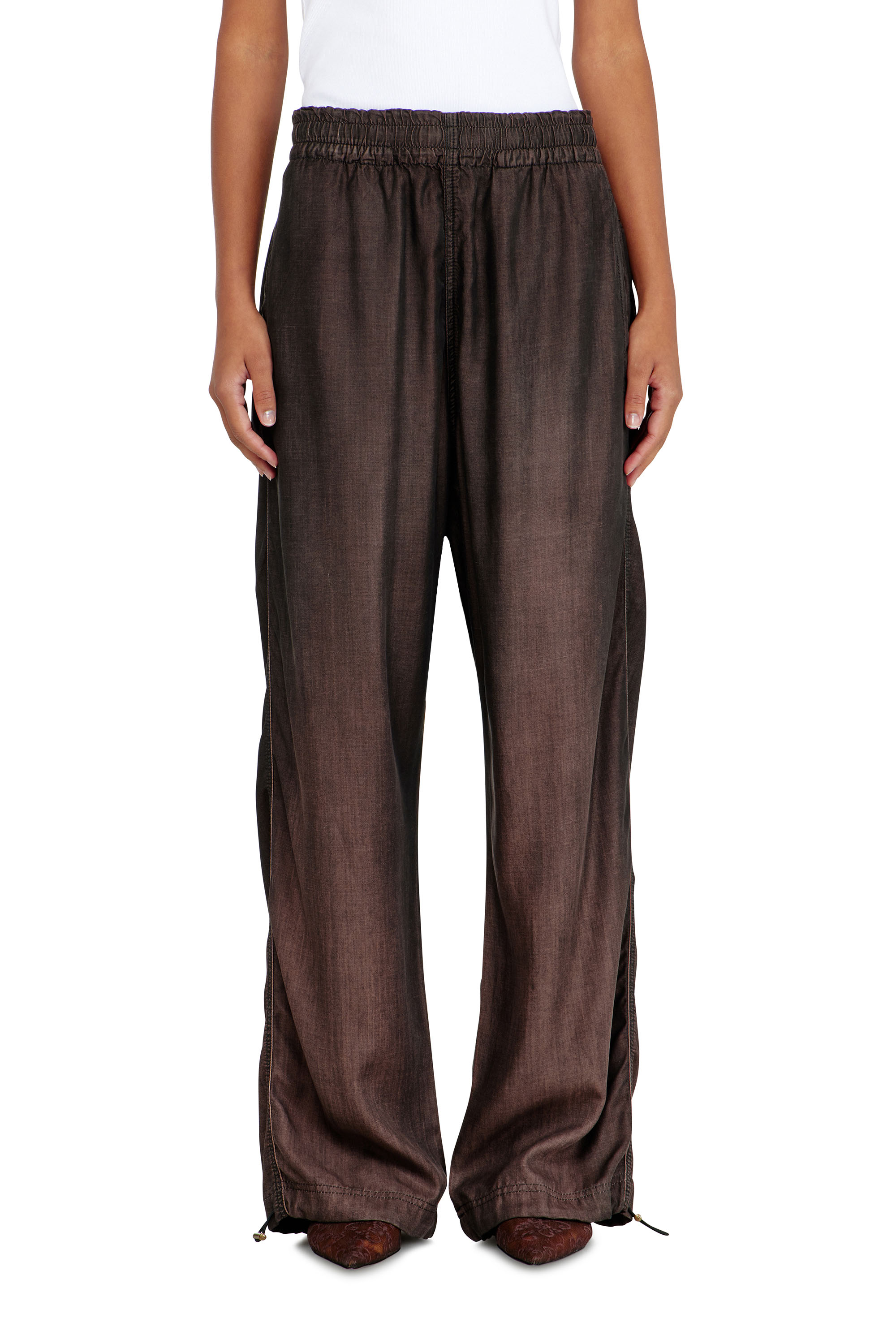 Diesel - Unisex's Relaxed Jeans D-Roder 068YF, Dark Brown - 2